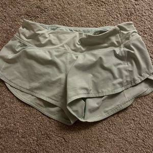 LULULEMON Hotty hot shorts